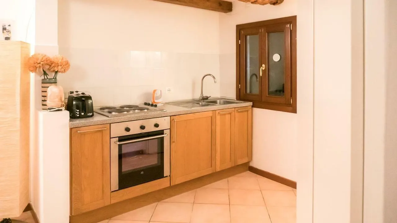 In The Heart Of Biennale Ac Wi-Fi Apartment Venice 0*,  Italy