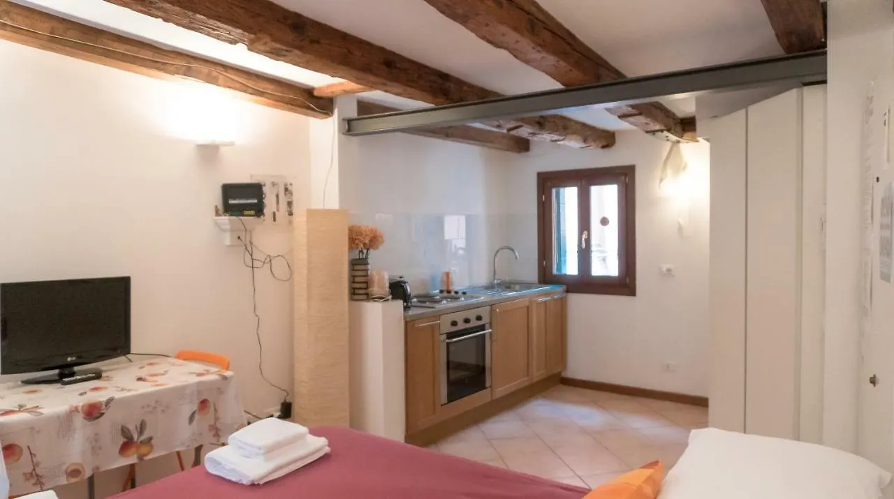 In The Heart Of Biennale Ac Wi-Fi Apartment Venice Italy